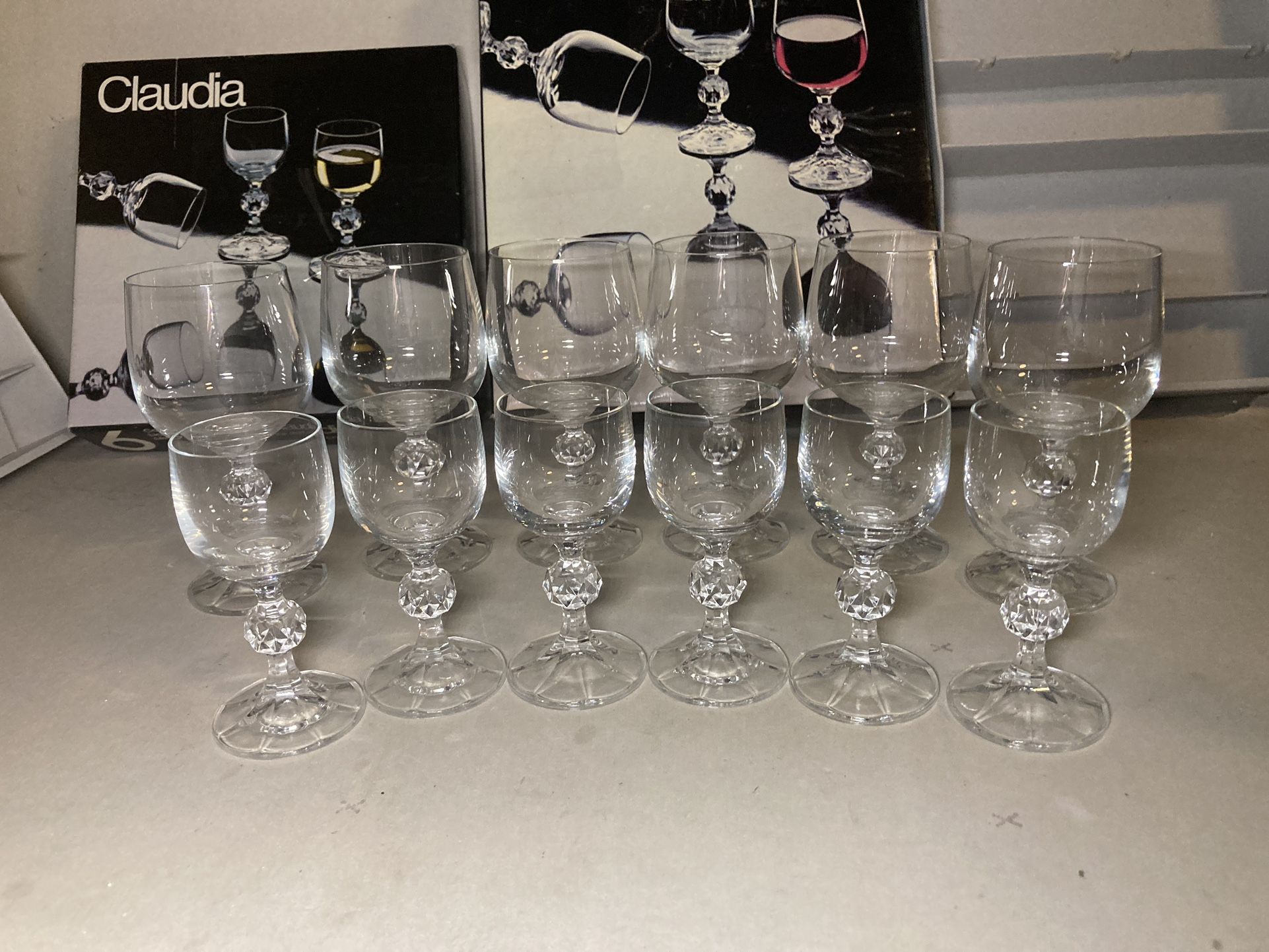 Claudia Bohemia 12 Pack Fine Lead Crystal Legendary Crystal Of Czechoslovakia