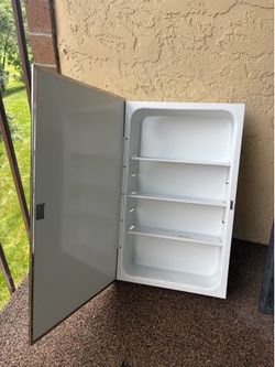 Medicine cabinet