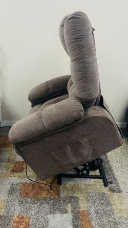 Electric Lift Recliner Chair With Heat & Vibrate