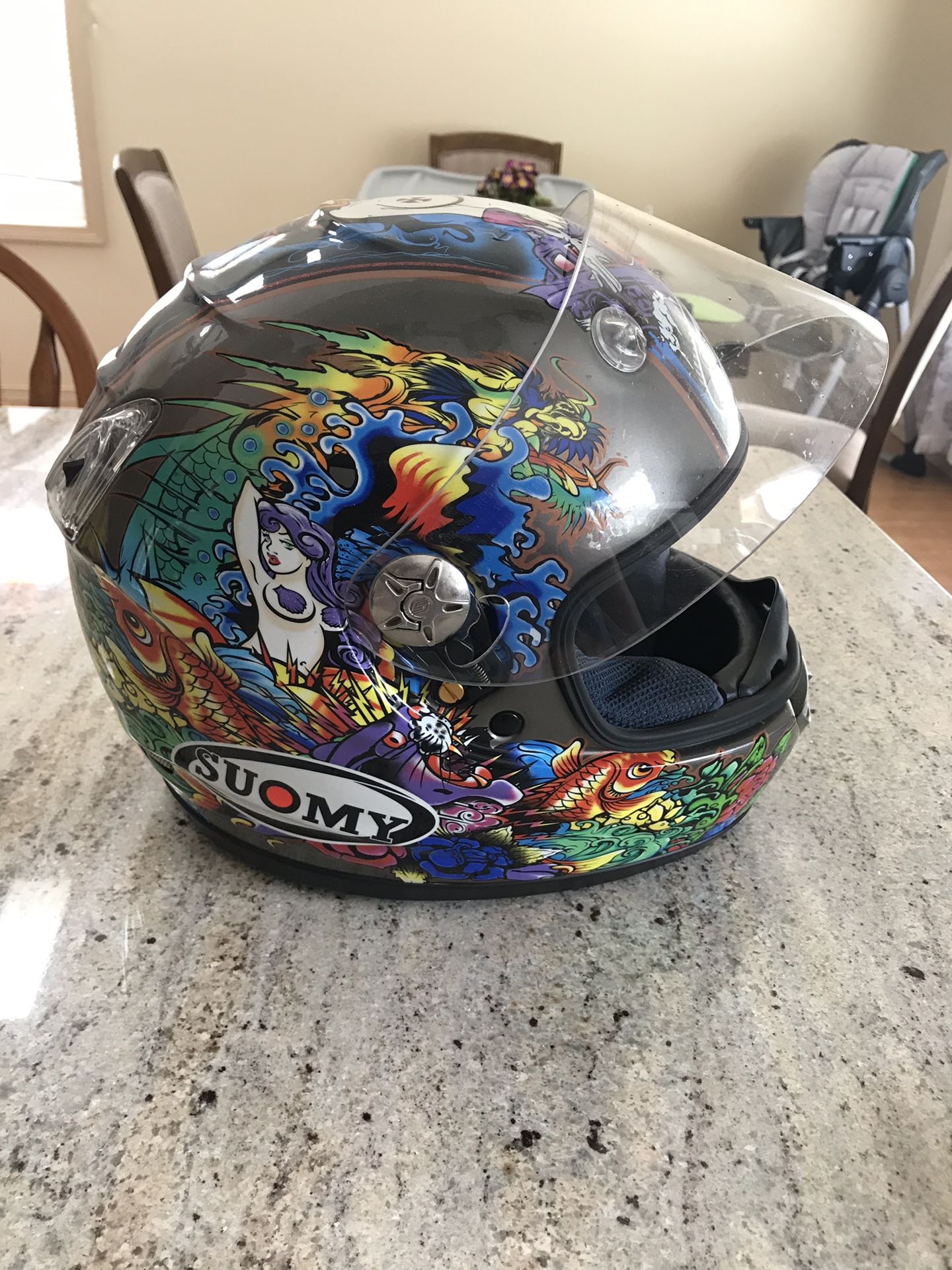 Suomy Vandal Tattoo Flash Helmet