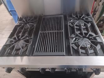  Used Like New Viking 36 Inches  Dual Fuel 