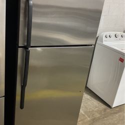 Stainless 30” Fridge