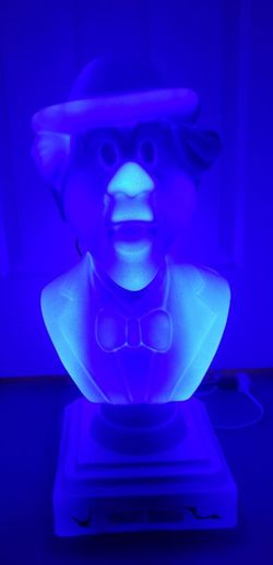 Gemmy Disney Haunted Mansion Light Up Blow Mold Singing Bust Halloween decor.