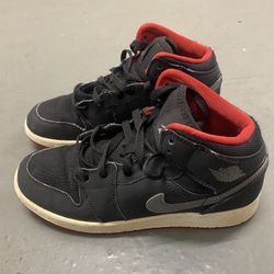 Nike Air Jordan 1