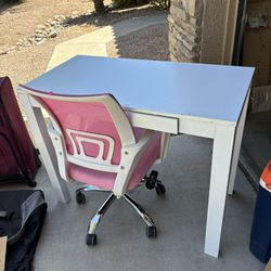 Kids Desk And Chair