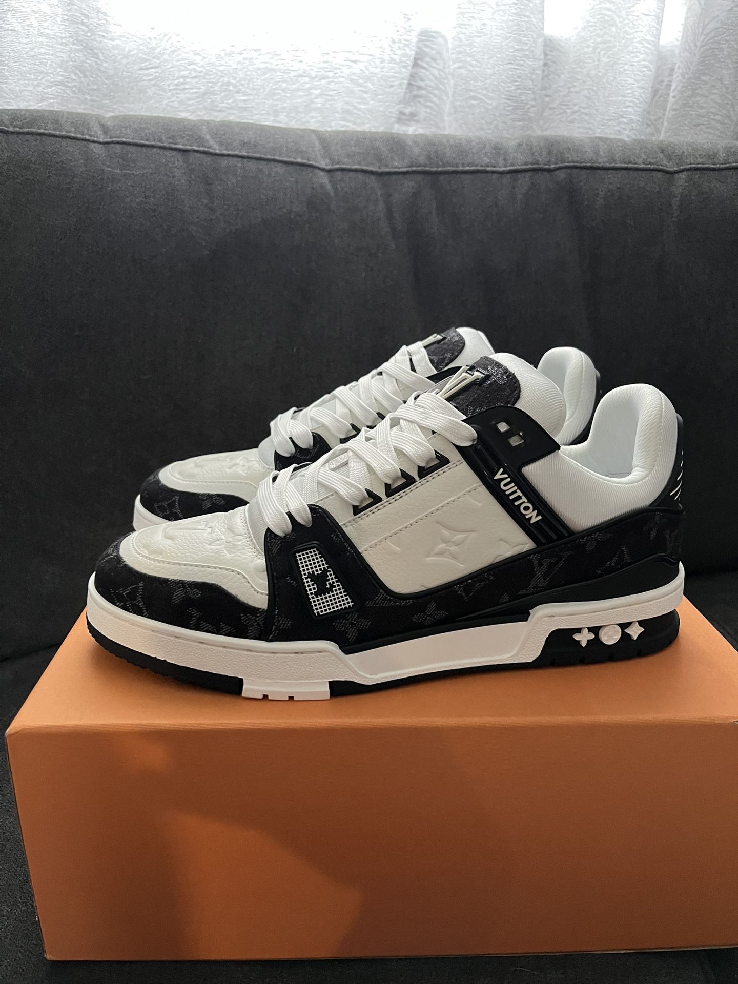 Louis Vuitton Trainer 