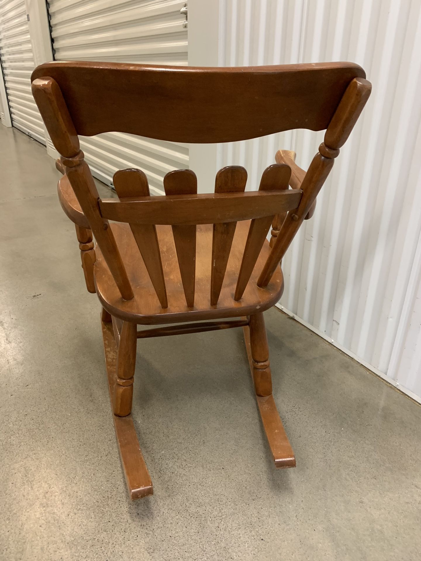 Vintage / antique 948 R Duxbury Rocking Chair / Maple Rocker