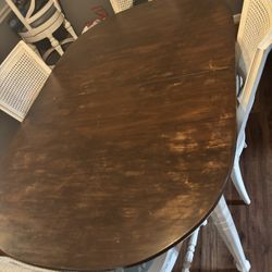Table With 4 Chairs