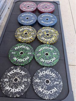ROGUE FLECK PLATES in like new condition 340 pounds  total