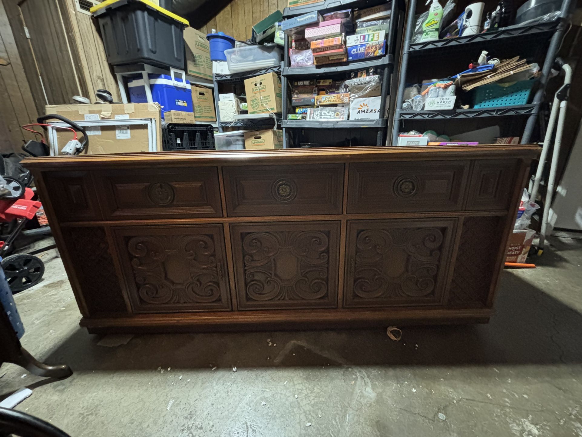 MCM Magnavox Stereo Console/dresser