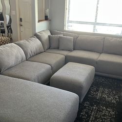 Large 3pc sectional sofa with autumn