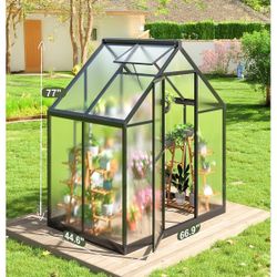 Brand New Greenhouse for Outdoors 4x6 FT