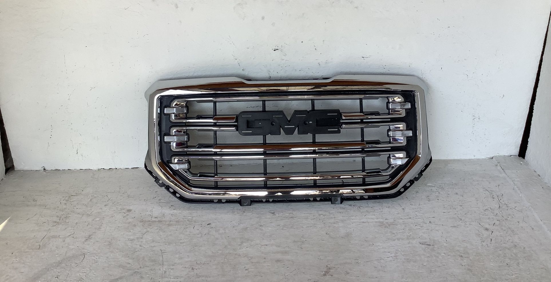 2016 2018 GMC Sierra grille (7)