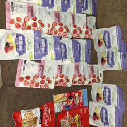 New edible items together for price listed. 33 So natural freeze dried mixed fruit , cereal Straws, crips, Cereal & pretzel crisps