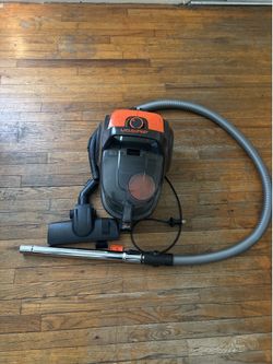 Aspiron Canister Vacuum Cleaner 1700W 45KPa 5L – Used Once