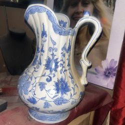 Porcelain Jar