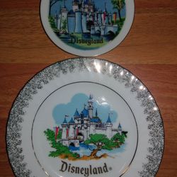Disneyland Plates