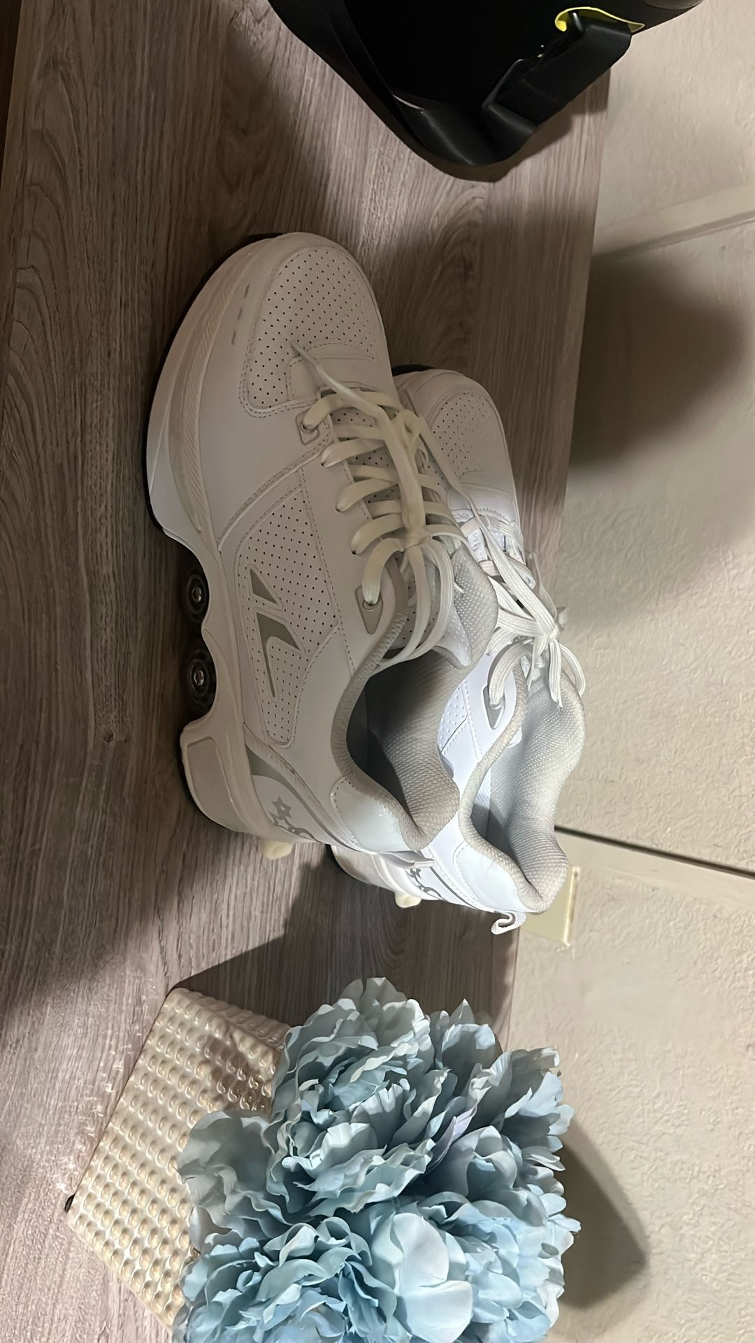 Shoes That Turn Into Roller Skates