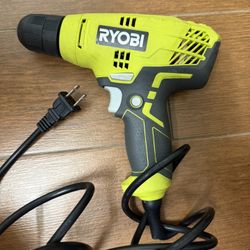Used Working 5.5 Amp Corded 3/8 Variable Speed Compact Drill