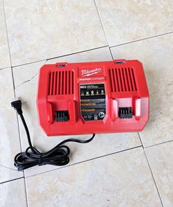Milwaukee 18V Dual Rapid Fast Charger