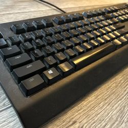 Gaming Keyboard Razer Cynosa V2