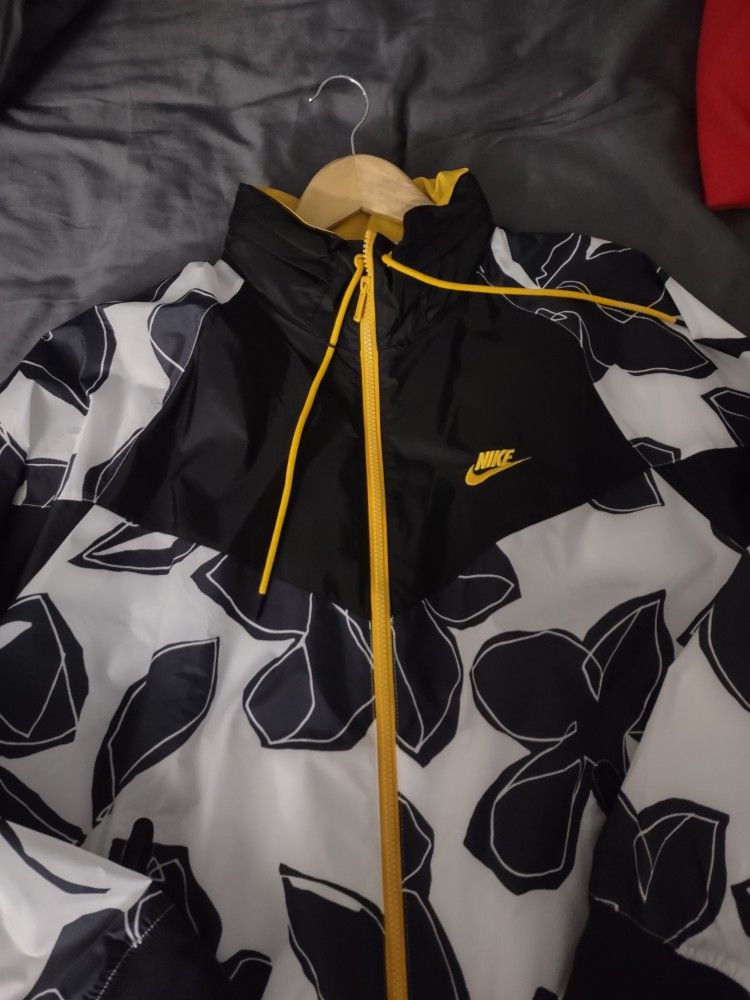 Nike Tech Sweat Jacket Yellow Black Sz L