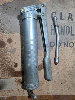 Vintage K-P Mfg. Co. Lever Grease Gun – Minneapolis, USA – Heavy Duty
