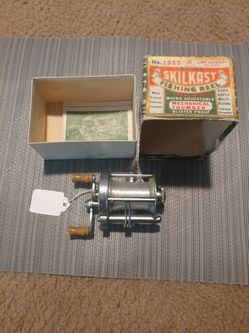 PFLUEGER SKILKAST No.1953 Level Wind