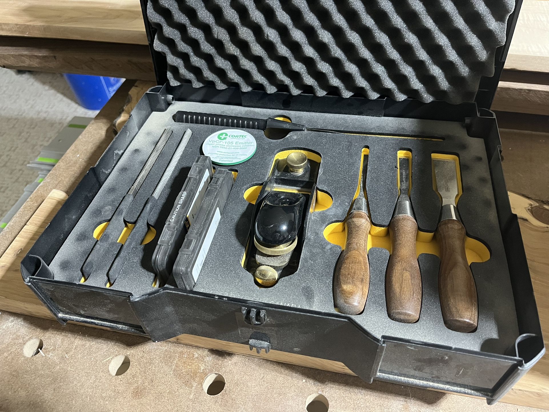 Veritas Cabinetmaker’s Installation Kit