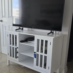 TV Stand With Storage Cabinets 