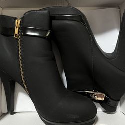 Black Ankle Boots Size 7.5