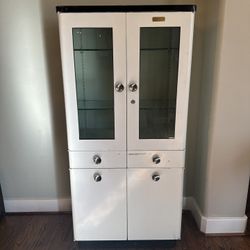 Used Vintage Industrial Metal Medicine Cabinet Medical Early 20th Century 