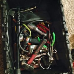 Us General Toolbox And All The Tools With It! 