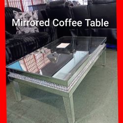 ✨ Mirrored Coffee Table 
