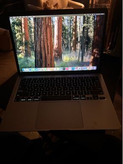 2020 Apple MacBook Air 13" (Intel i3 / 8GB RAM / 256GB SSD) - Great Condition