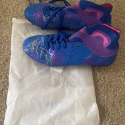 Used Once Soccer Cleats (Size 10)