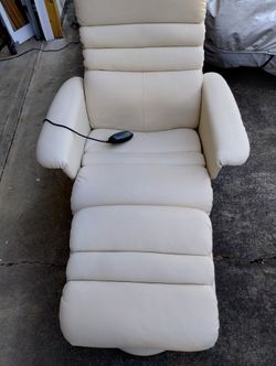 Reclining Vibrating Massage Chair