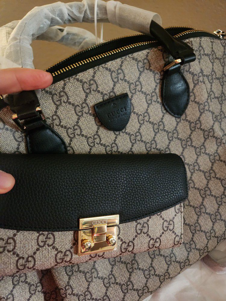 Gucci Bag Read  Description Before Buying For Different Price 