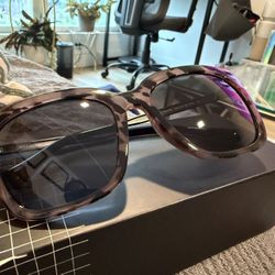 DIFF Sunglasses (New in box) 