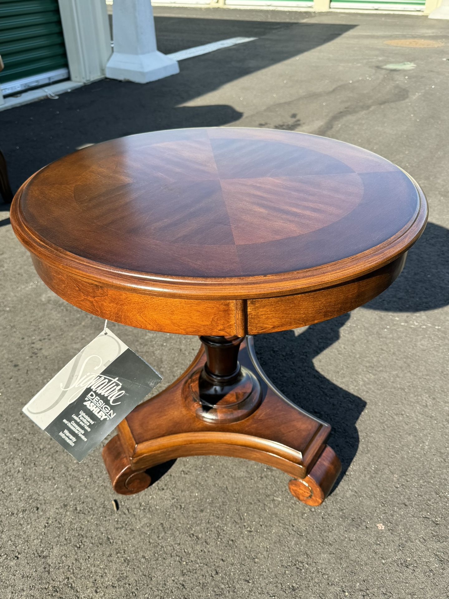 Set Of 2 T-496-6 Ashley Furniture Brookfield Dark Brown End Table