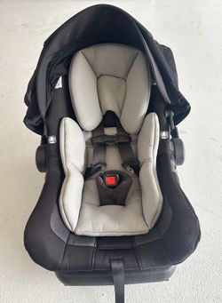 Nuna Car Seat With Base