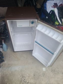 Mini Fridge/freezer