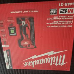 M12 cable stapler kit