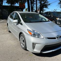 2014 Toyota Prius 