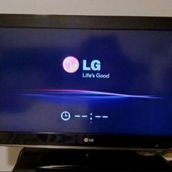32 IN LG TV