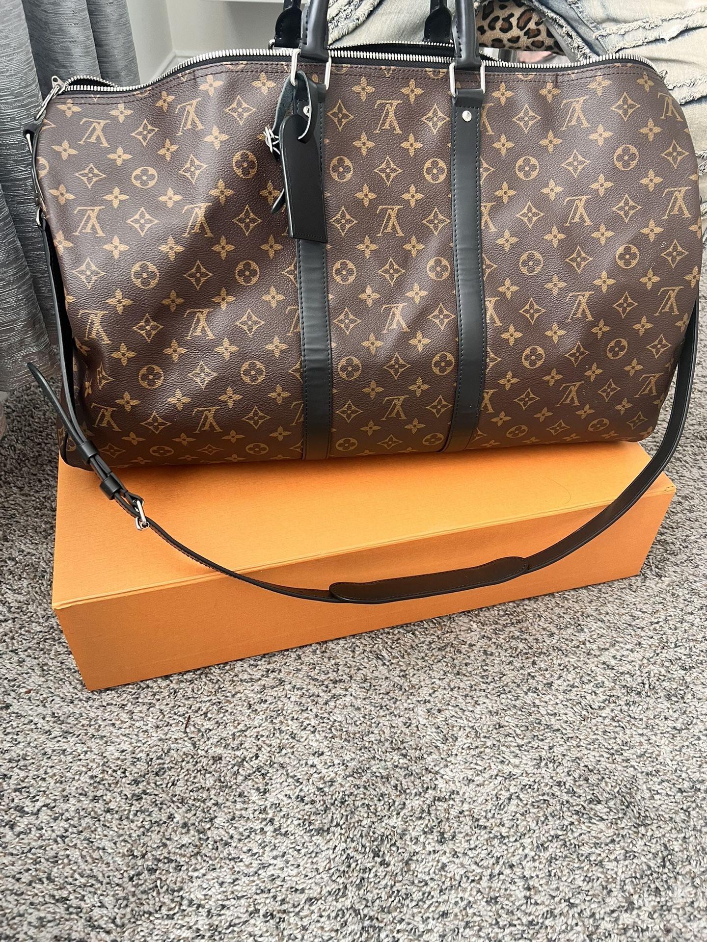 Louis Vuitton Duffle Bag – Great Condition