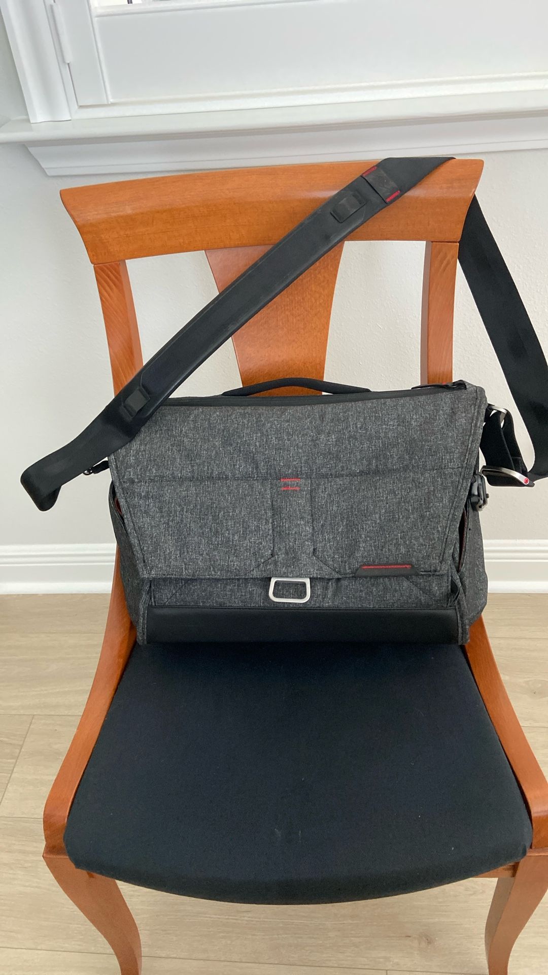 Peak Design Everyday Messenger
