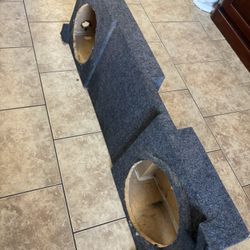 2 12” Subwoofer Box
