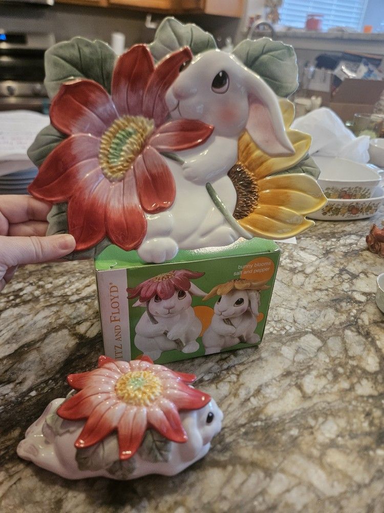 Salt Shaker ,jewelry Box ,plate