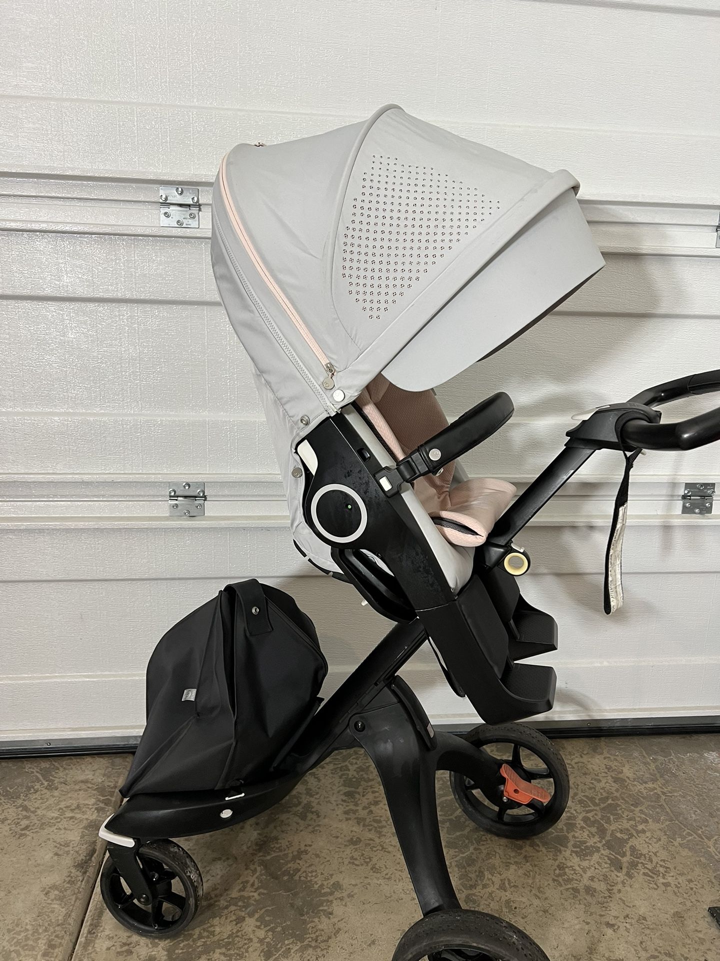 baby carriage Stoke 